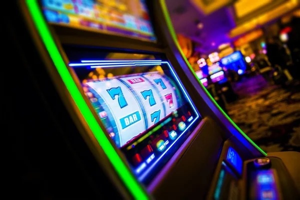 Opsi pembayaran DANA, OVO, dan GoPay di halaman deposit pcgamebenchmark